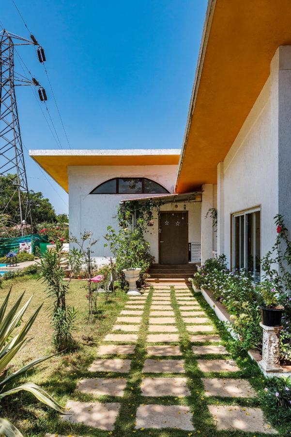 לונבלה Saffronstays Roselle, Malavli - Pet-Friendly Pool Villa With Modern Interiors מראה חיצוני תמונה